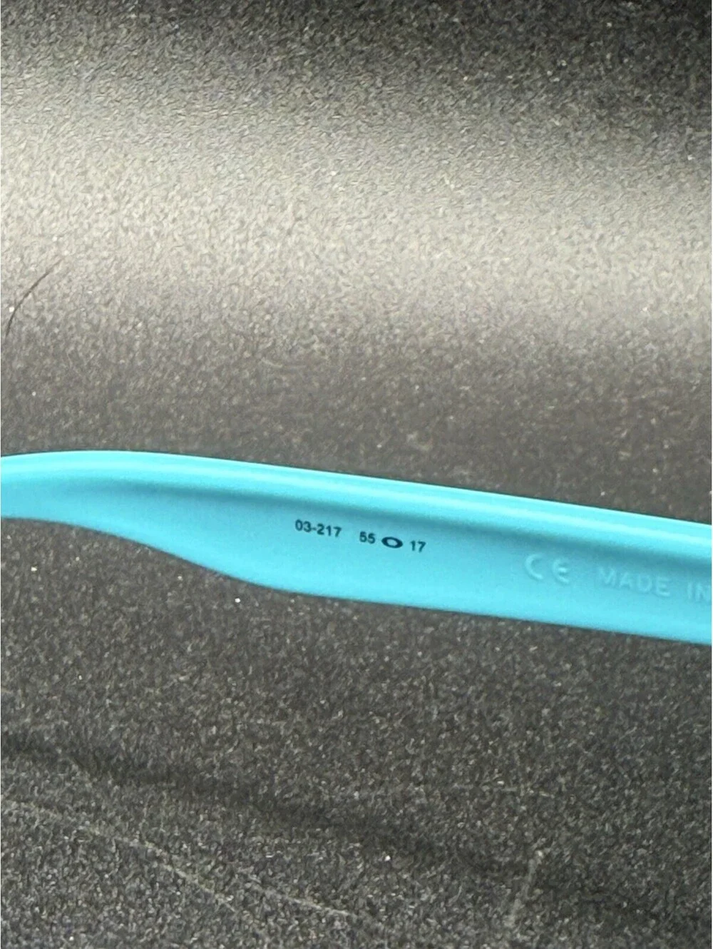 Oakley Frogskin Matte Turquoise/Grey Lenses 03-217
